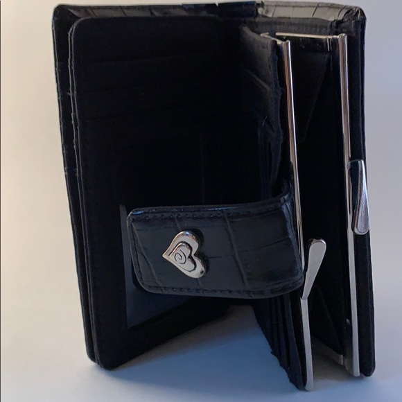 Multi compartment wallet - Picture 3 of 3